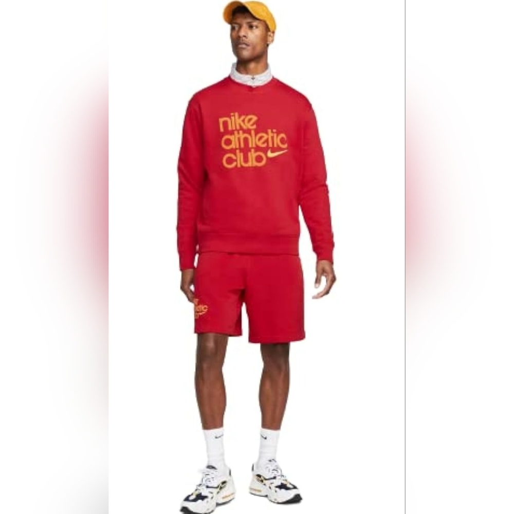 Nike Men's Sportswear Club French Terry Sweatshirt - Picture 2 of 4
